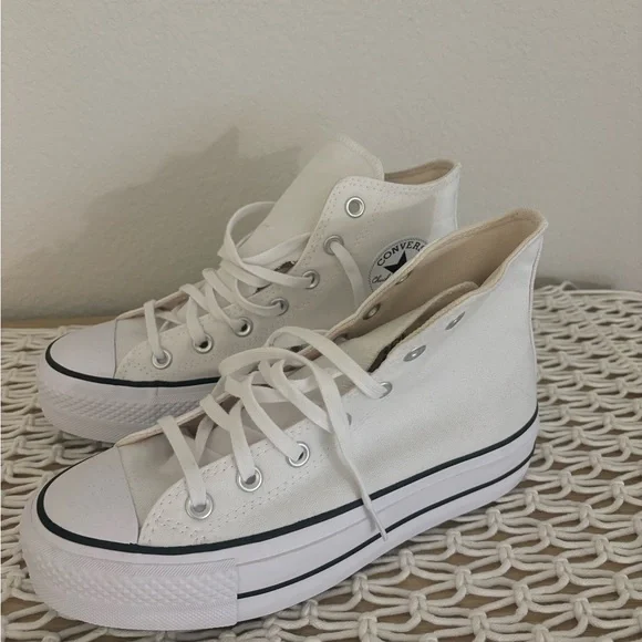 Chuck Taylor Converse All Star Lift Platform Hightops - Picture 2 of 7